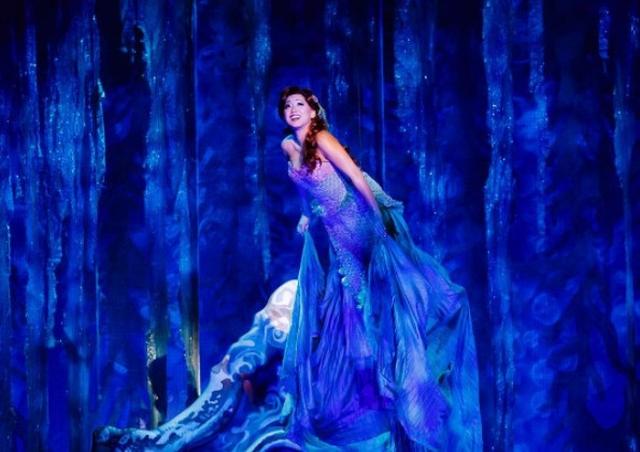画像2: 「差別のない世界に」アリエル役を演じて批判されたダイアナ・ヒューイーが伝えたいこと