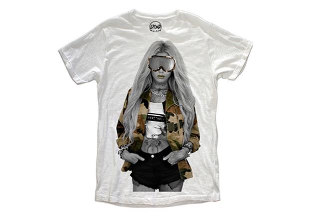 画像: SPEND / Tシャツ / MODEL SNOW 9,000円(税込9,720円)