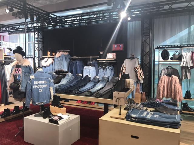 画像: Bershkaといえばデニム
