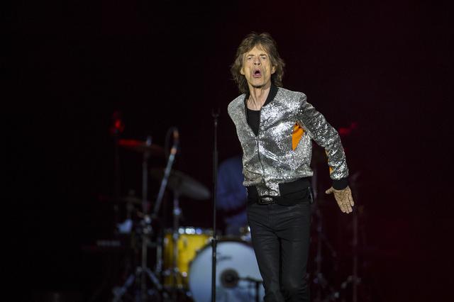 画像1: さすがセレブ!ミック・ジャガーがホテルのバルコニーに木を生やす