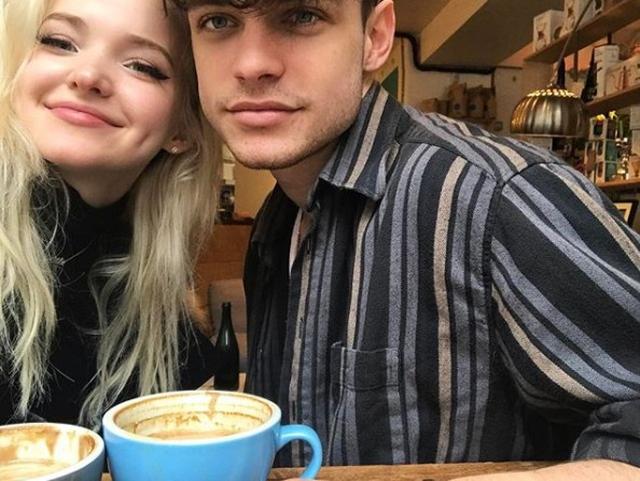 画像: 2人ともコーヒー好きだからカフェデート率多め。©Thomas Doherty