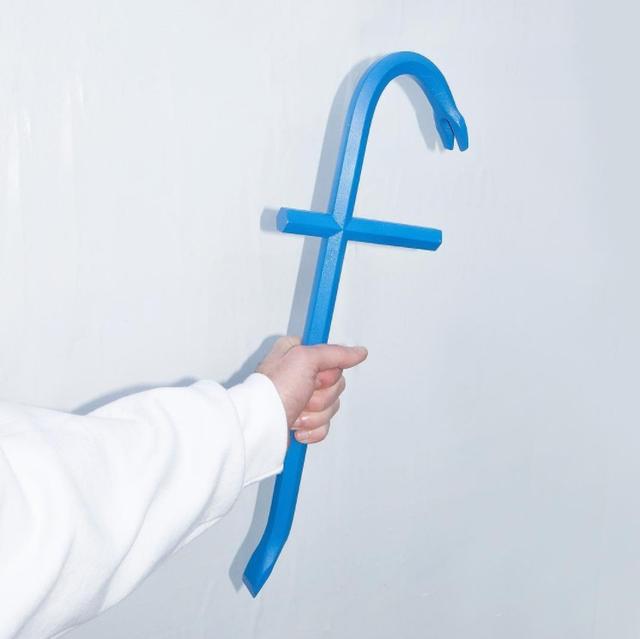 画像5: あのロゴが武器に