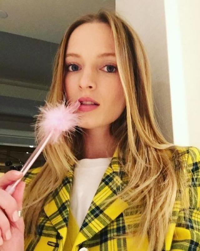 画像: モデルのダリア・ストロコウス