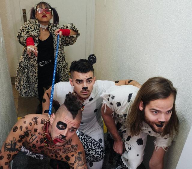 画像: バンドのDNCE