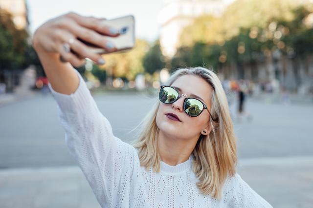 画像: インスタの人気の一方で問題も