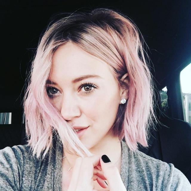 画像: ⒸHilary Duff