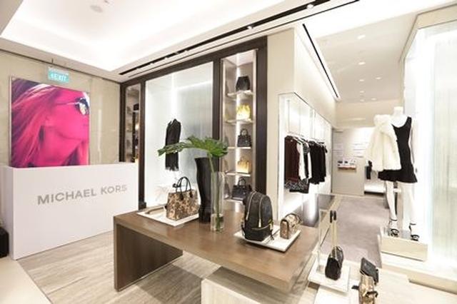画像3: セレブも駆けつけた!マイケル・コースが東南アジア最大の路面店をオープン!!