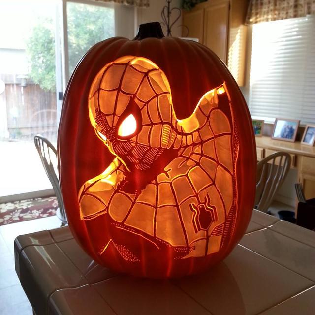 画像6: クオリティが高すぎる!ハロウィンの必需品であるかぼちゃの置物がすごいことに