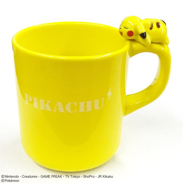 画像1: くっつきマグカップ 寝そべりピカチュウ