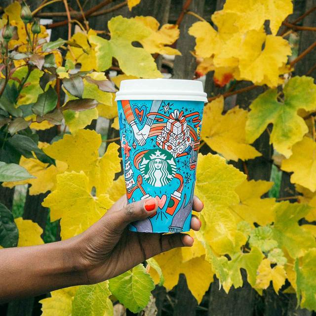 画像3: スターバックスのホリデー限定カップを思い思いにアレンジする人が続出中