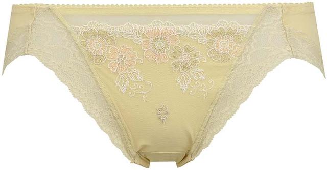 画像5: 人気モデルのジェシカも着用!『天使のブラ』シリーズから華やかな新商品が登場