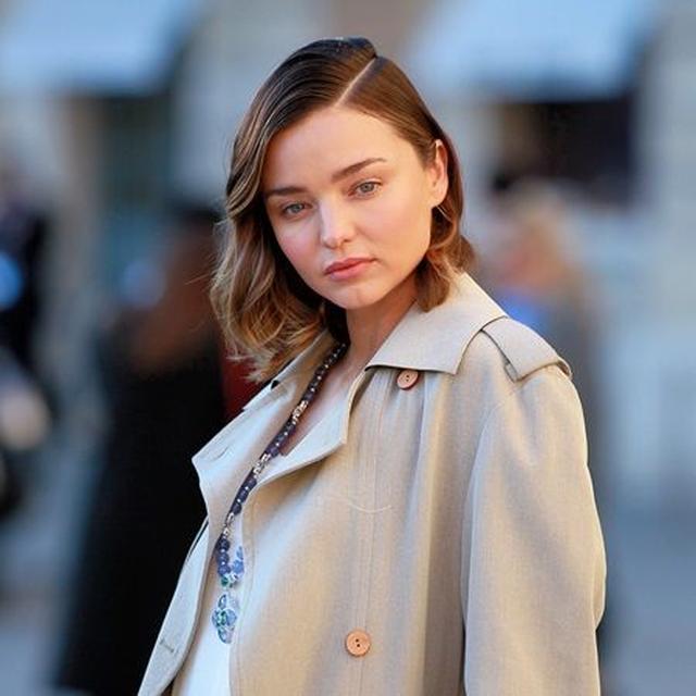 画像1: ミランダ・カーがパリでルイ・ヴィトン撮影、衣装よりも私服がセクシー