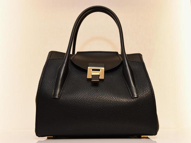 画像: 「バンクロフト」サッチェル(MD)ブラック H21cm 各¥178,000