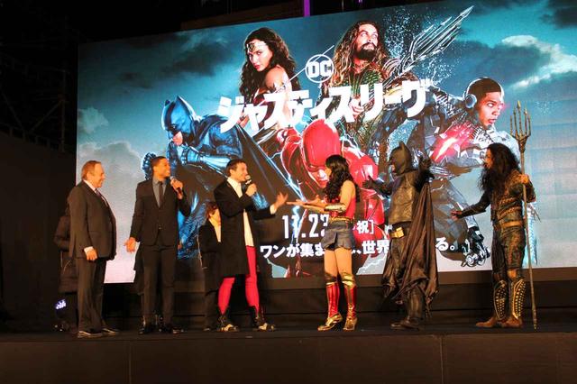 画像1: ステージイベントは大盛り上がり