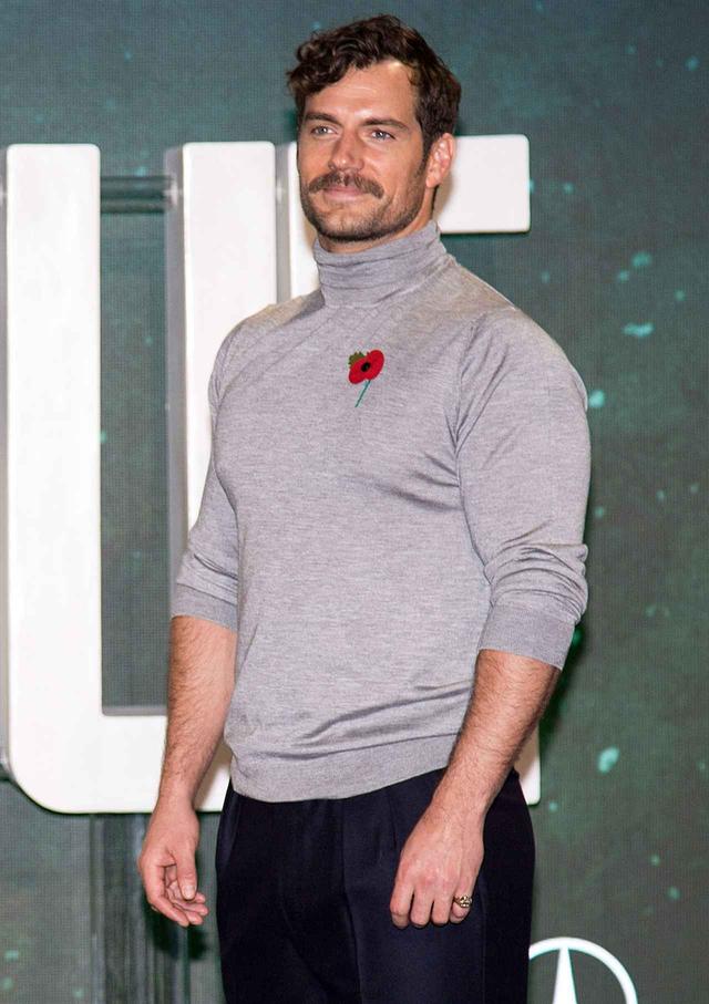 画像3: ヘンリー・カヴィル、服を着ていても分かる筋肉美がすごい