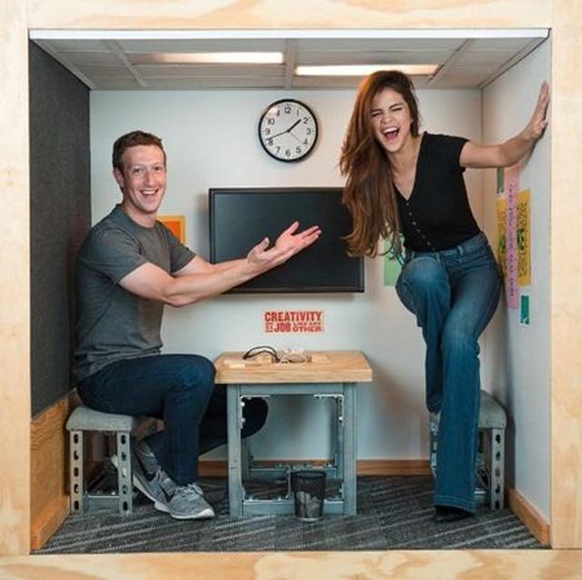 画像: 14 今年5月にフェイスブック本社を訪れ、CEOのマーク・ザッカーバーグと対面。