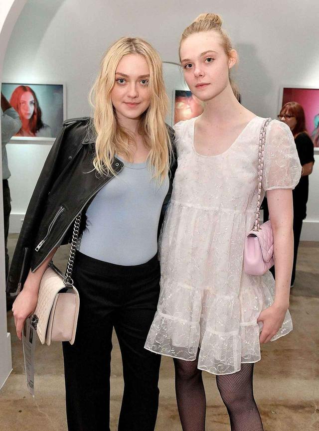画像: カーディオ・バーに通うダコタ&エル・ファニング姉妹