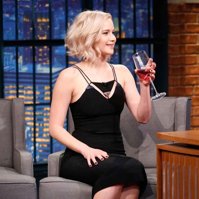 画像2: ©Twitter/Late Night with Seth Meyers