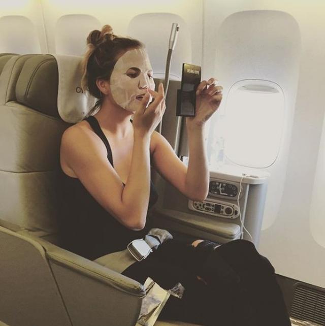 画像2: ©instagram/chrissyteigen