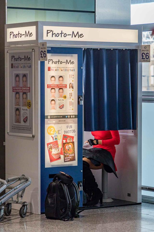 画像4: 資産100億円令嬢が「証明写真」でパシャリ