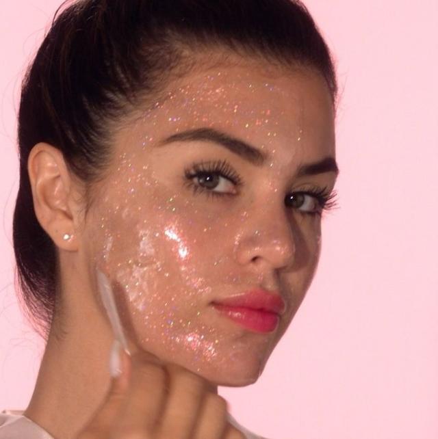 画像: @Too Faced