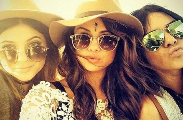 画像: @Selena Gomez