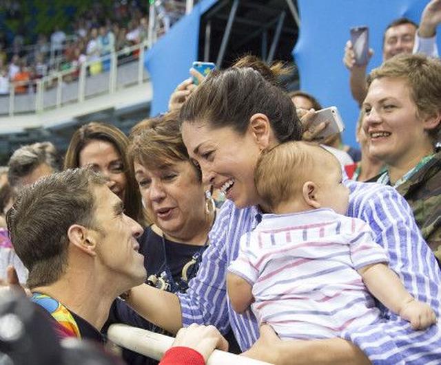 画像2: マイケル・フェルプスの3ヵ月の息子インスタページに2000万円以上の価値!?