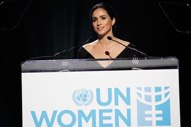 画像: 過去に開かれたUN Womenのイベントでスピーチを行ったメーガン。