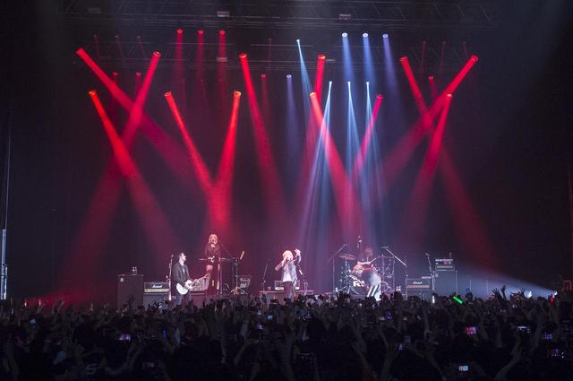 画像: R5来日公演で日本愛炸裂!ヒット曲連発でファン熱狂