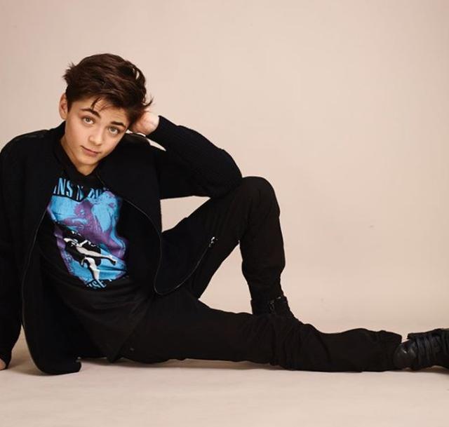 画像1: ©Asher Angel/Instagram