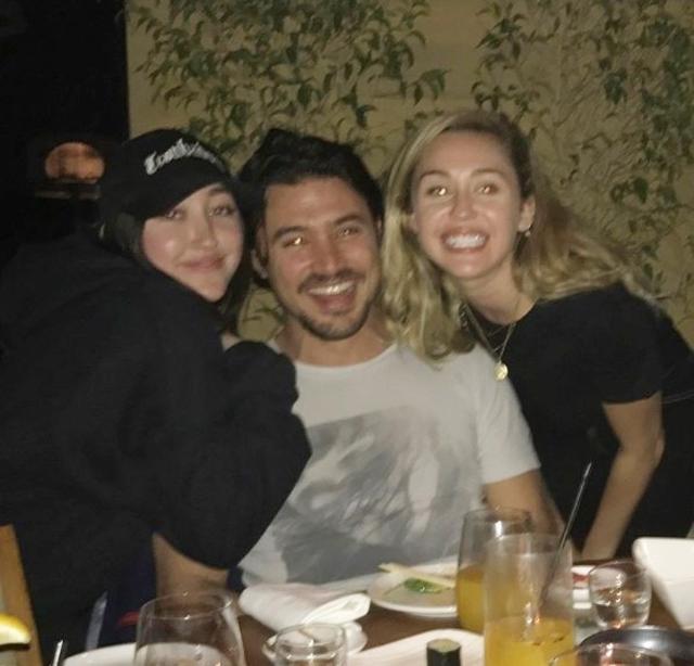 画像1: ©instagram/noahcyrus