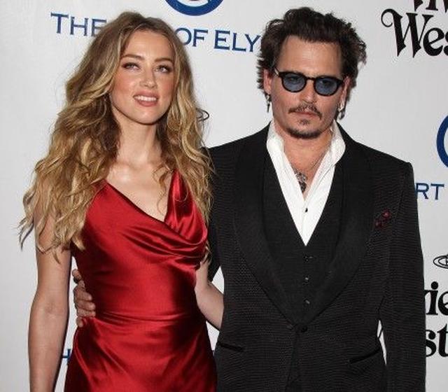 画像: ジョニー・デップ&アンバー・ハード離婚へ 関係をラヴラヴ発言で振り返る
