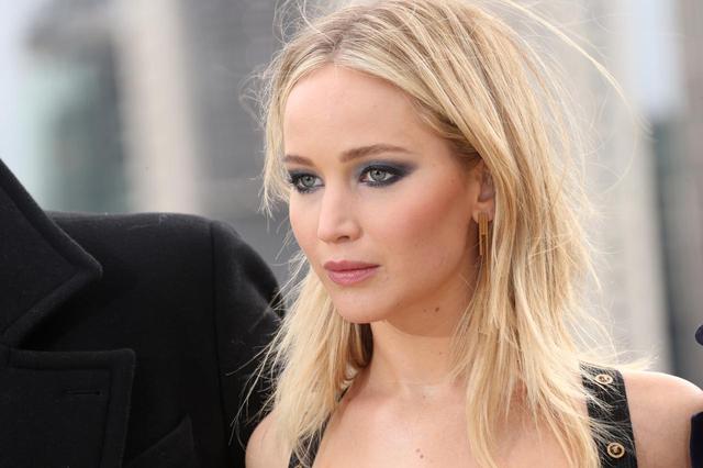 画像: ジェニファー・ローレンスが男性の局部を「危険物」呼ばわり、そのワケとは?