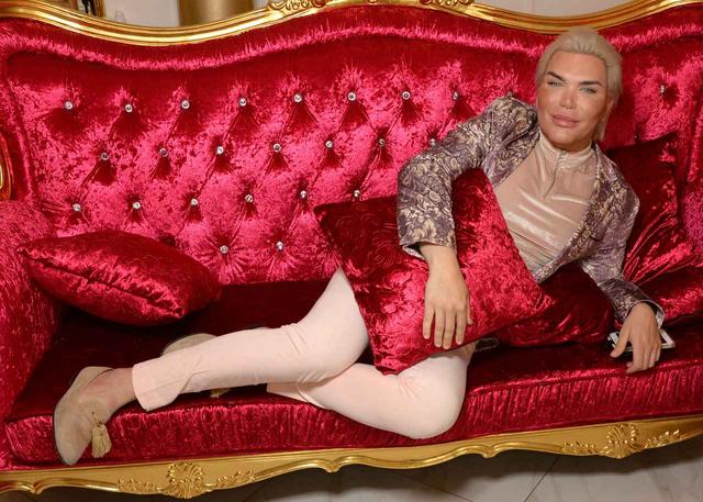 画像4: 「リアルケン」になりたい男性、美容デーはVIP待遇