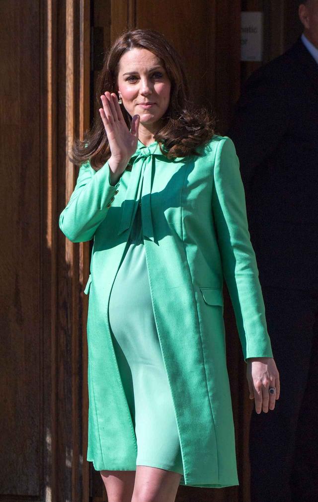 画像: キャサリン妃、出産用の入院バッグにいれた子供たちからのプレゼントとは?