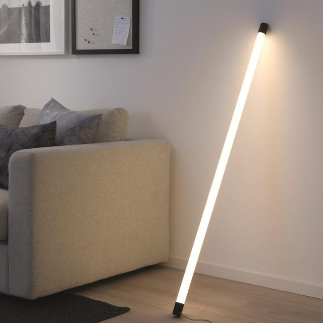 画像: SPÄNST/スペンスト LEDスティックライト 134cm ¥2,999