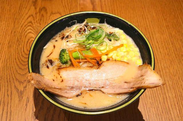 画像1: カナダ発のラーメンバー「キントンラーメン」が日本上陸!