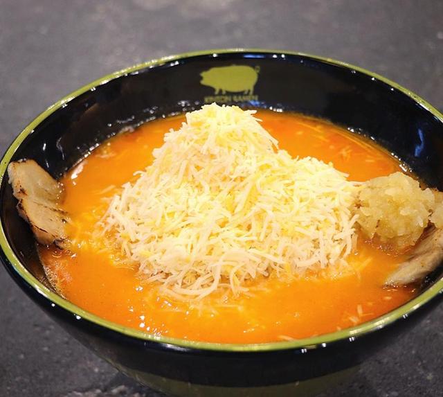 画像2: カナダ発のラーメンバー「キントンラーメン」が日本上陸!