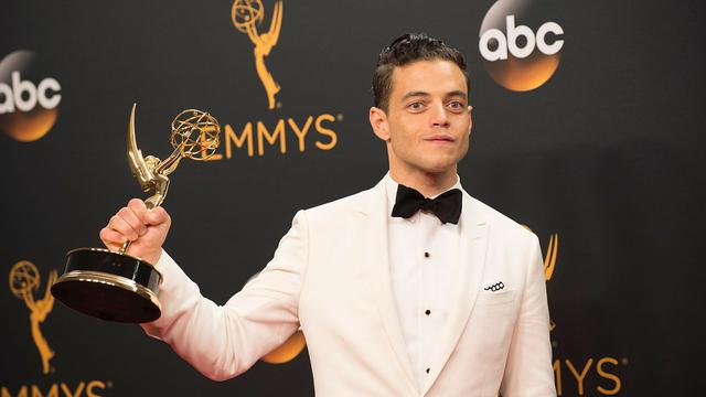 画像: 『MR. ROBOT/ミスター・ロボット』ではテレビ界の最高峰であるエミー賞の主演男優賞を受賞しているラミ。