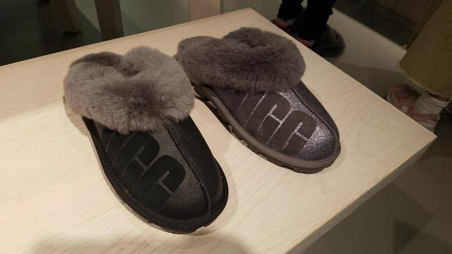 画像2: 若い人に向けたコレクションも