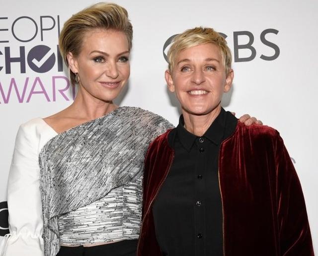 画像: エレン・デジェネレス → ポーシャ・デ・ロッシ