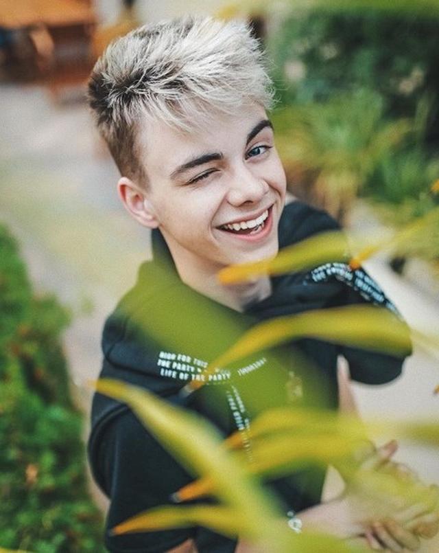 画像: コービン・ベッソン ©Corbyn Besson/Instagram