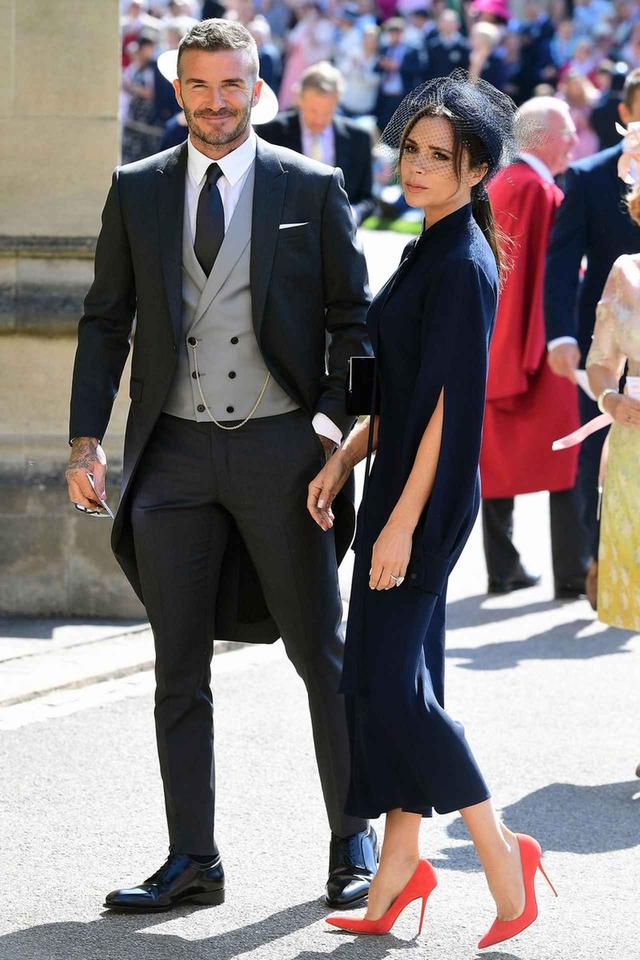 画像: ヴィクトリア&デビッド・ベッカム夫妻、ラブラブ写真で結婚19周年をお祝い