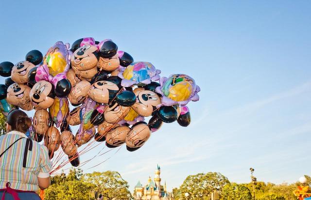 画像: ディズニーランドを愛するがあまり...