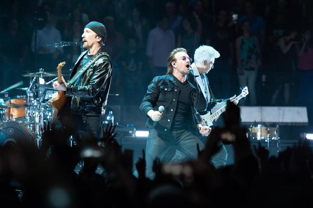 画像: 6位 U2 約130億円(1億1,800万ドル)