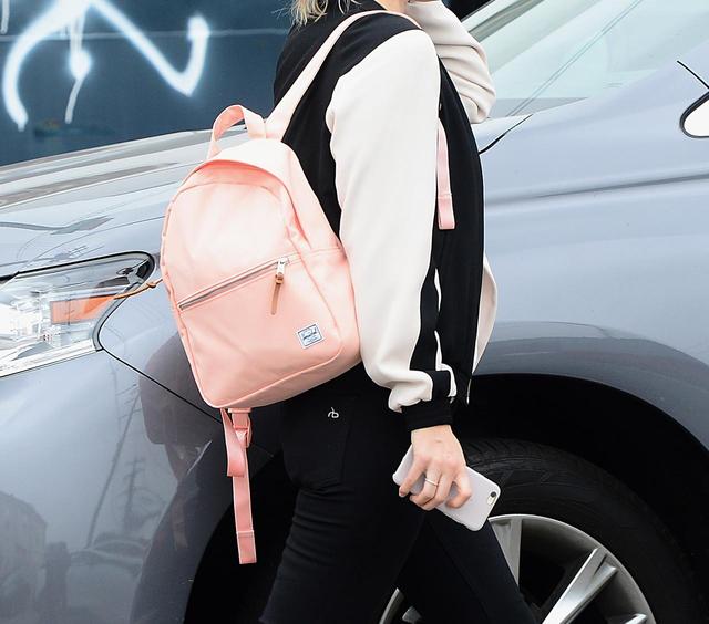 画像2: 実力派女優のケイト・マーラ