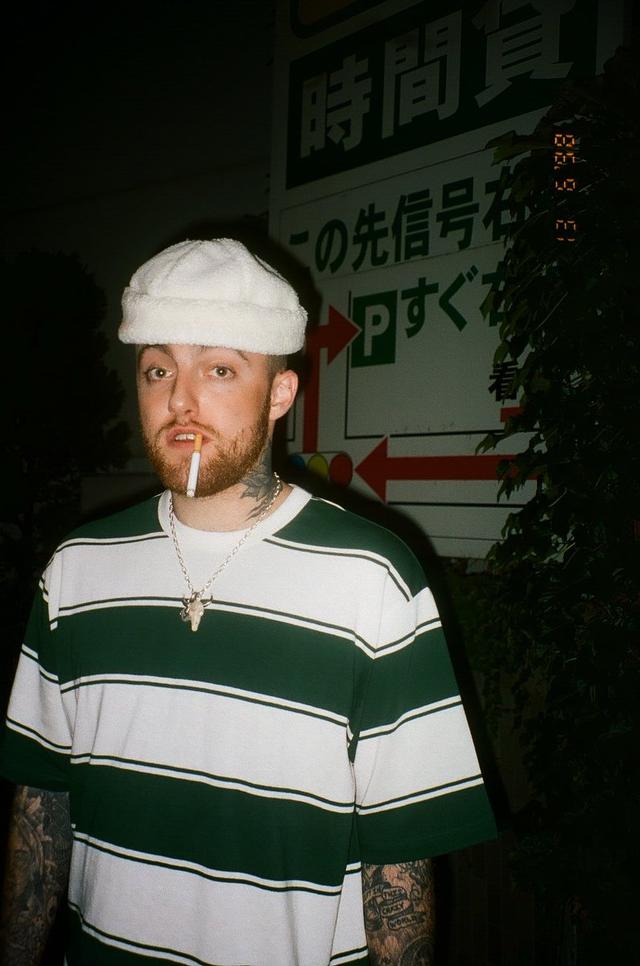 画像: フランキーがコメントと一緒に投稿したマックの写真。背景からこの写真が撮影されたのは日本だということがわかる。 twitter.com