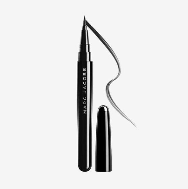 画像: ©Marc Jacobs Beauty