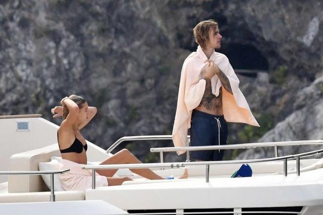 画像4: イタリアではヨットでバカンス