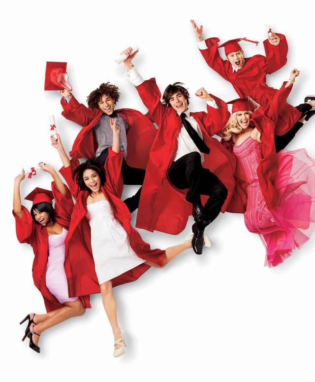 画像: ヴァネッサ・ハジェンズ、『HSM』風の新曲MVが解禁!あの曲を彷彿させる演出に
